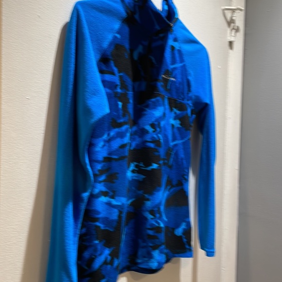 Warm thin fleece half zip top. - Picture 5 of 12